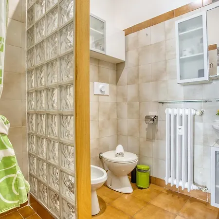 Joivy Adorable 1 Bed Flat Near Centre Milan
