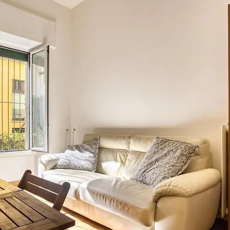 Joivy Adorable 1 Bed Flat Near Centre * Milan